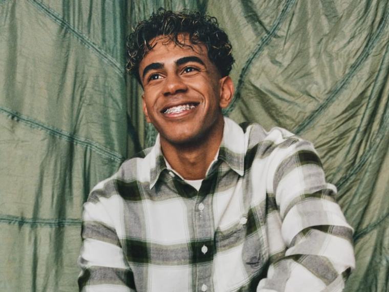 Lamine Yamal estrena su primera colección con American Eagle: estos son los precios