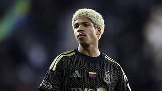 ¡OFICIAL! David Martínez llega a Europa y jugará la UEFA Conference League