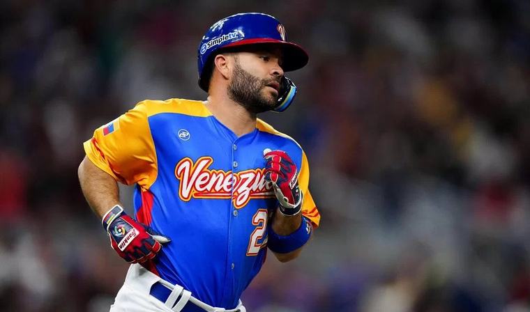 José Altuve a punto de entrar al club inmortal de la MLB