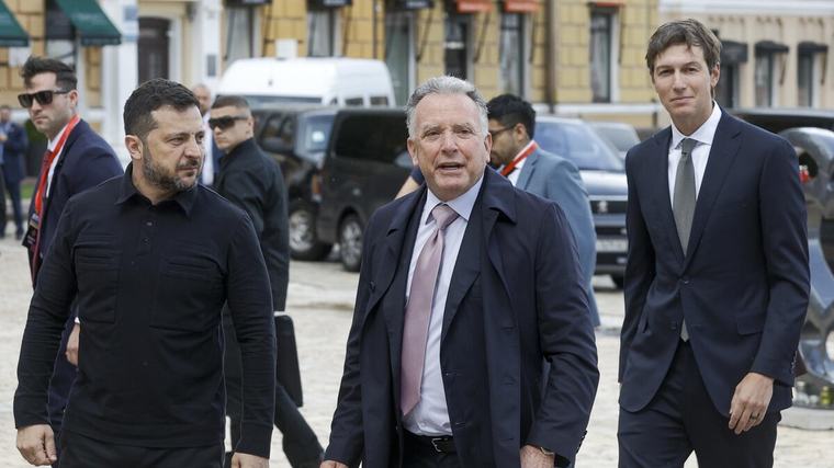 Kushner y Witkoff acuerdan en Kiev volver a reunirse con Zelenski y sus socios europeos