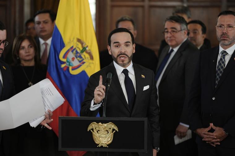 Primer cambio ministerial de la era De la Espriella: sale Viviane Morales y llega Myriam Hoyos