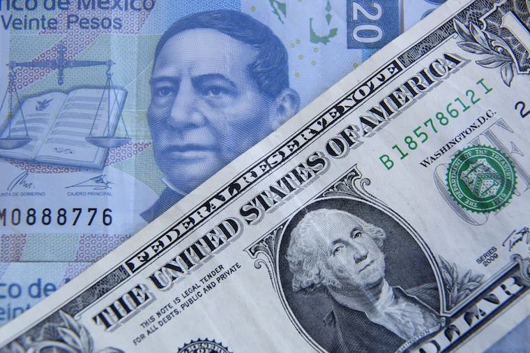 Peso mexicano cierra semana con pérdidas tras advertencia de Warsh contra la inflación en EE.UU.