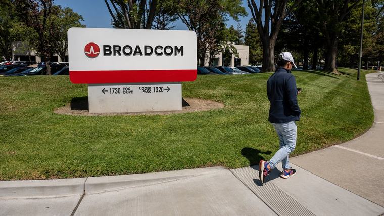 ¿Momento de invertir en Broadcom? Esto ven UBS, BofA y Morgan Stanley