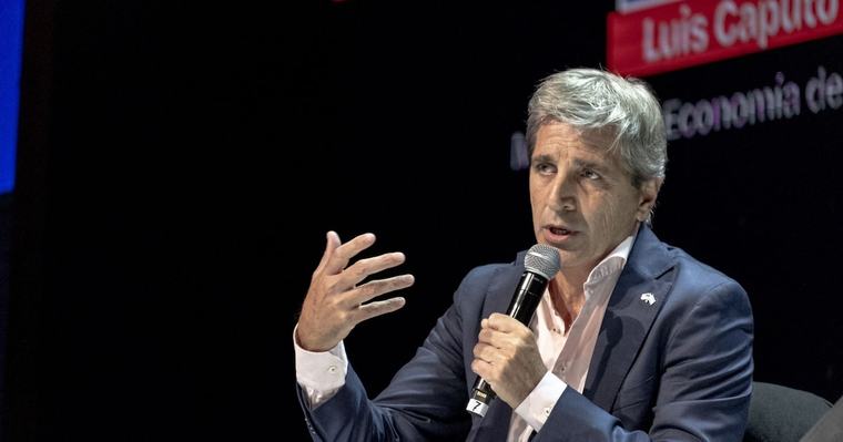 El plan Caputo, entre los elogios en Estados Unidos y las críticas de industriales