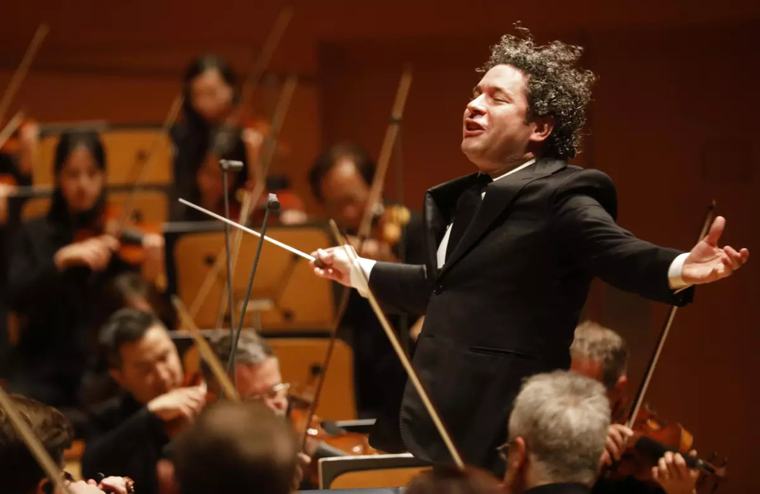 Gustavo Dudamel visitará España en octubre como nuevo director de la New York Philharmonic
