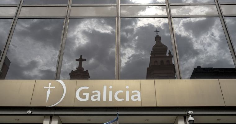 Mora en Argentina: el pico esperado por Grupo Galicia se demoró un trimestre